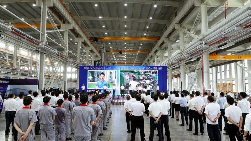 新型防水材料施工图解教程：关键步骤与注意事项