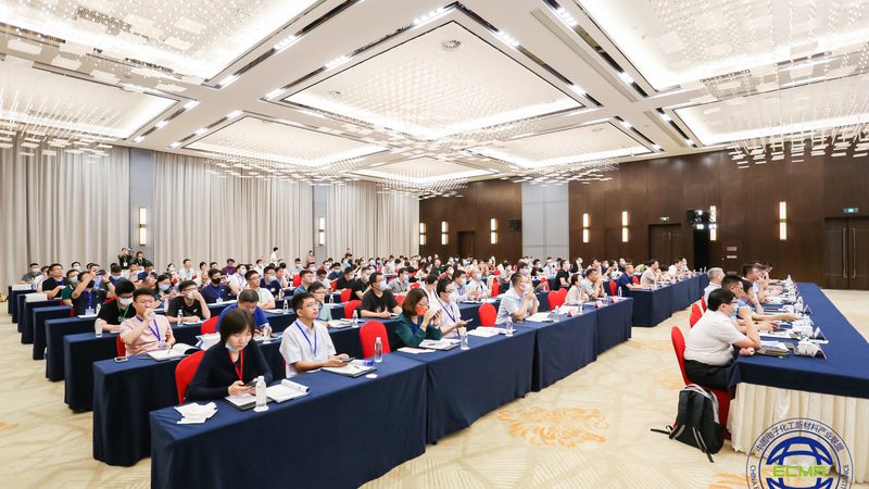 塑料助剂：助力塑料行业发展的关键要素**